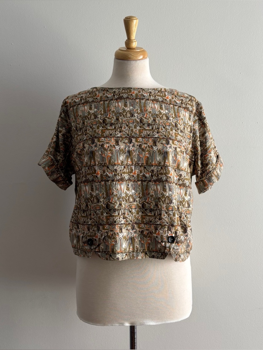 Vintage 1950s Egyptian Revival Novelty Print Top